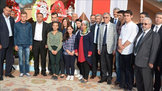 Türkiye de İlk Kez Sultanhanına Halı Restorasyon Okulu Açıldı