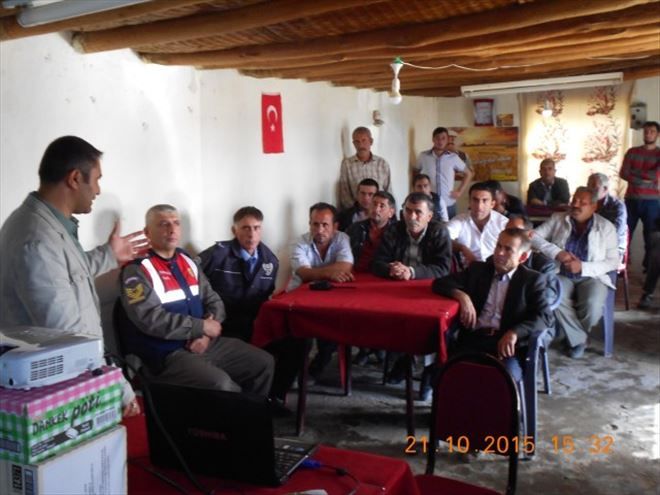 Bozcamahmut ta Traktör Sürücülerine Seminer verildi