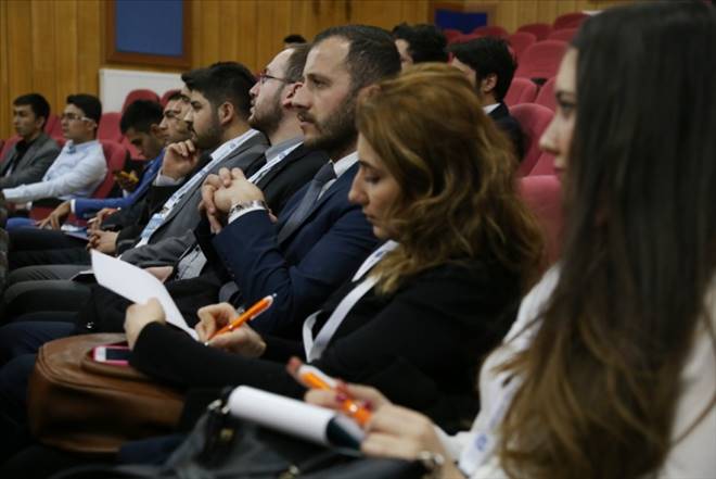 Birlik ve Beraberlik Ruhunu Yükseltmeliyiz