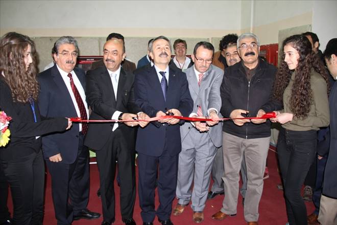 Hazım Kulak Öğrencilerinden Bilim Sergisi
