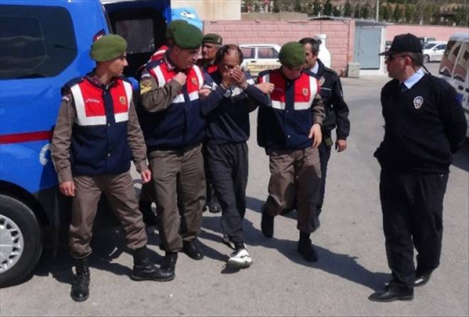 Dört Kişiyi Öldüren Zanlı Tutuklandı
