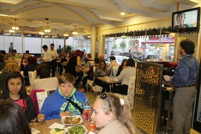 YABANCI ÖĞRENCİLER SOFRA`DA