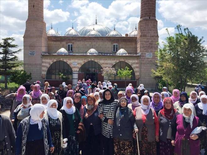 Türkiyemize hizmet etmek tarihi bir sorumluluktur