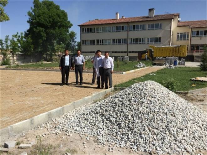 Yeşilova Belediyesi'nden Öğrencilere Basketbol Sahası