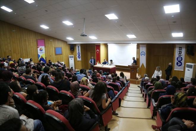 Manga Solisti Ferman ASÜlülerle buluştu