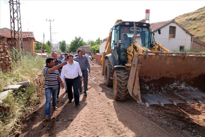 Aksaray Belediyesi Sel Yaralarını Sarıyor
