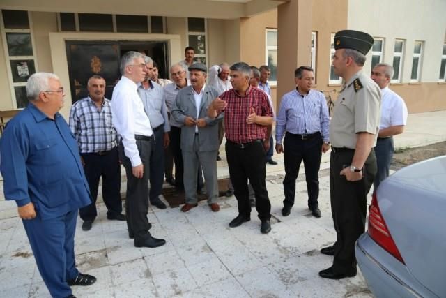 Sorunlar ve ihtiyaçlar yerinde tespit ediliyor