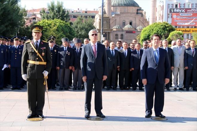 Zafer Bayramı Aksaray da da törenle kutlandı