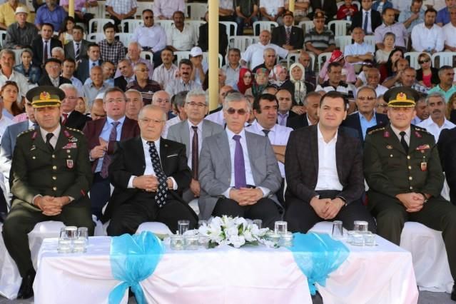 Yunus Emre mezarının başında anıldı