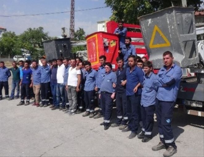 Medaş İşçileri İş Bıraktı