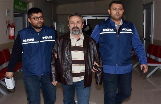 Eski Rektör Prof. Dr. Acar FETÖ´den tutuklandı