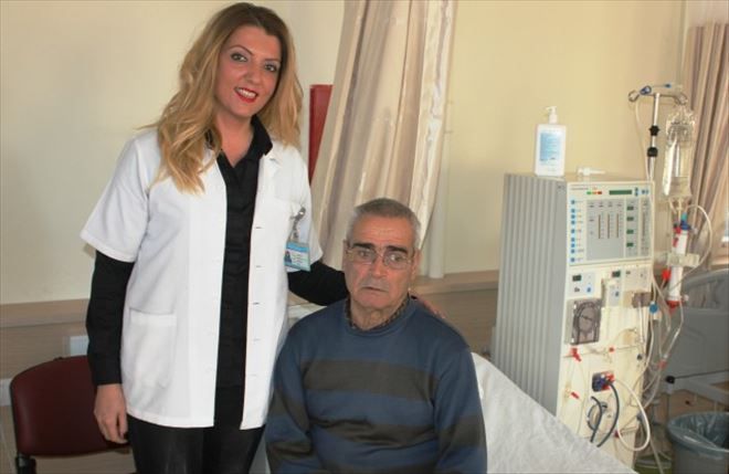 Diyaliz Hastası Makineye Bağlı Yaşam Sürmekten Kurtuldu