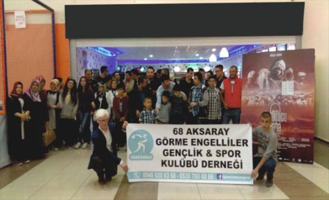 Görme Engelliler "Aşkın Sırrı Somuncu Baba "Filmini Seyrettiler