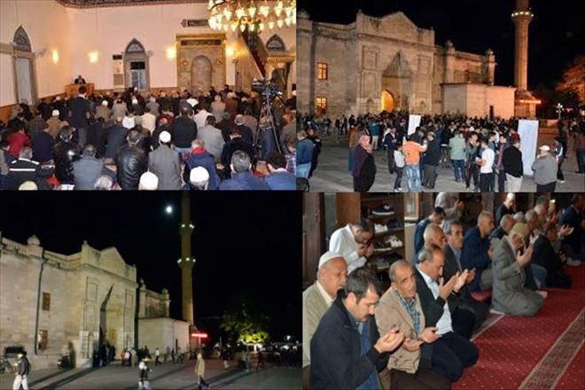 Miraç Kandili Münasebetiyle camiler tıklım tıklım dolduruldu