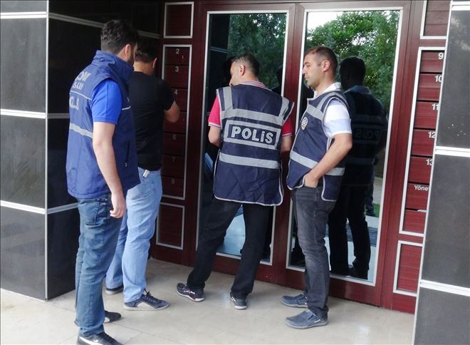Aksaray Polisinden Gece Operasyonu; 19 Kişi Göz Altına Alındı