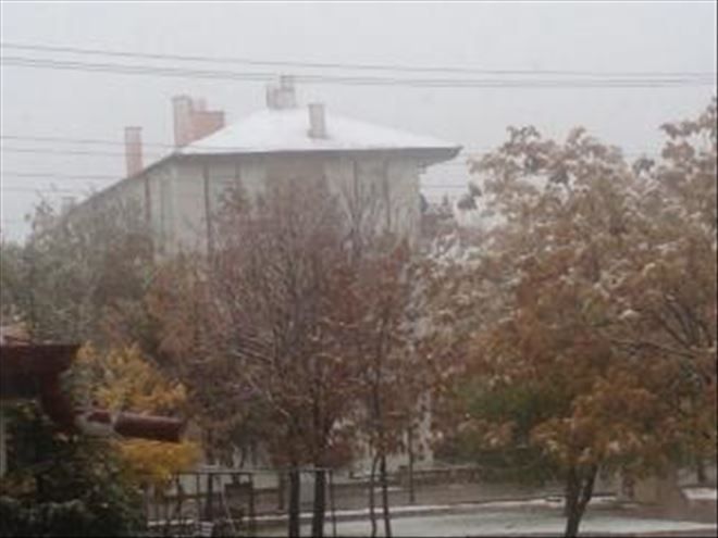 Mevsim´in İlk Karı Aksaray´a Yağdı
