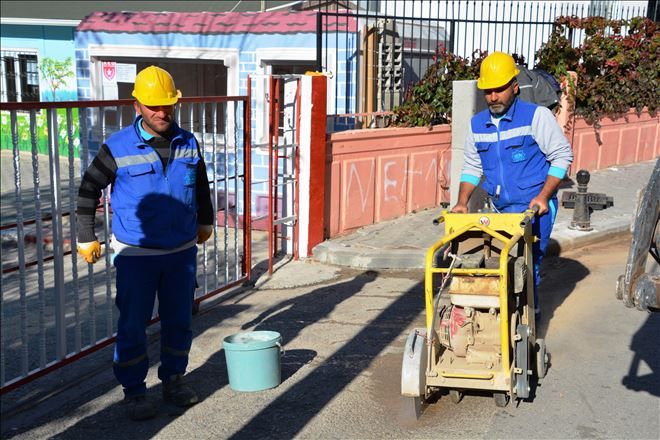 Yağmur Suyu Tahliye Hattı Çalışmaları Devam Ediyor