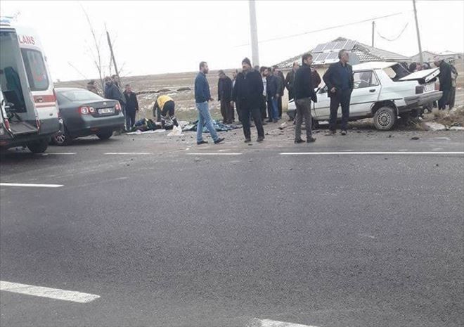 Bozcamahmut Köyünde Kaza;1 Kişi Öldü 2 Kişi yaralandı