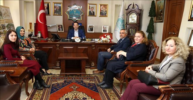 Aile ve Sosyal Politikalar İl Müdürlüğü Heyetinden Başkan Yazgı´ya ?Kadınlar Günü´ Ziyareti