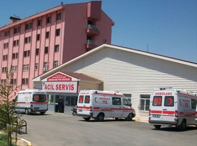 Bir Otomobil Şarampole Devrildi 6 kişi yaralandı