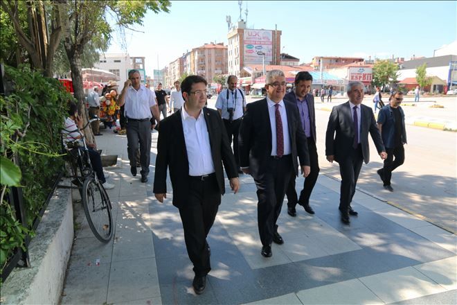 Vali Ve Başkan Alt Geçit İnşaat Sahasında İncelemelerde Bulundu