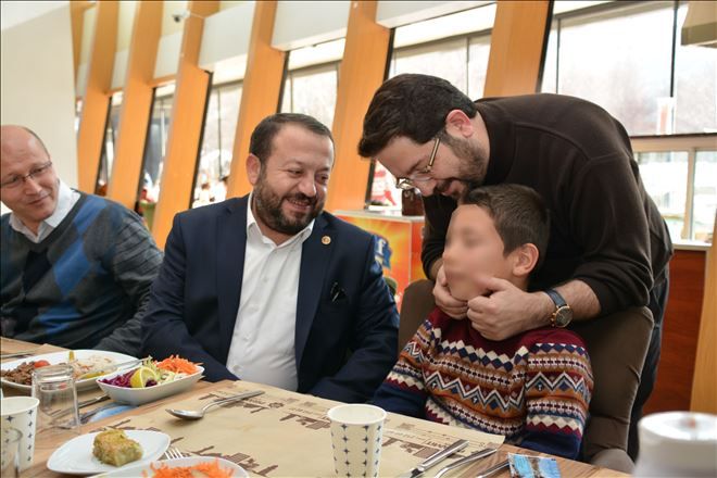 Yetim Çocuklarla Bir Araya Geldiler