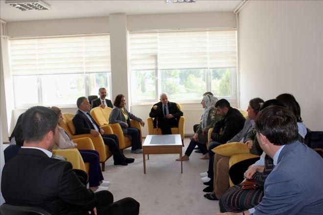 Beyazay Derneği Genel Başkanı ASÜ´yü Ziyaret Etti
