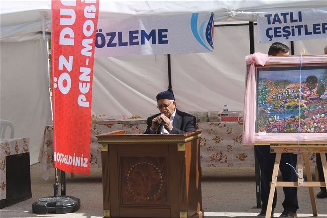 Aksaray´ın En Büyük Geleneksel Hayır Çarşısı Açıldı