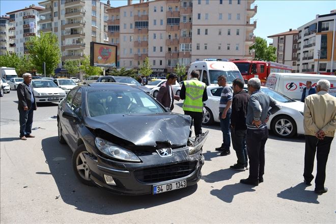 Aksaray´da Meydana Gelen Kazada 1 Kişi Yaralandı