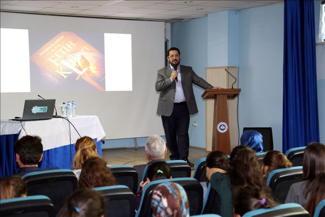 Başkan Yazgı Kariyer Günleri Programına Konuk Oldu