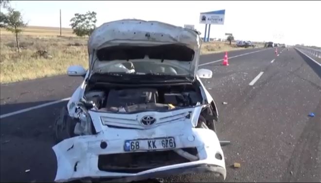 Aksaray´da Trafik kazası; 5 kişi yaralandı