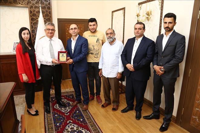 Almanya Aksaraylılar Derneği Vali Pekmez´i ziyaret etti