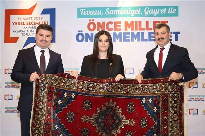 Ak Parti İl Başkanlığı Genel Başkan Yardımcısı Jülide Sarıeroğlu Onuruna Akşam Yemeği Verdi