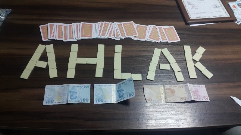 Yasadışı Bahis, Kumar/Oyun Makineleri ve Narkotik Uygulaması Yapıldı