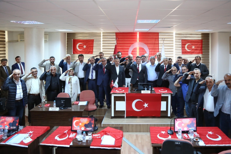 AKSARAY BELEDİYE MECLİSİNDEN BARIŞ PINARI HAREKÂTINA TAM DESTEK..