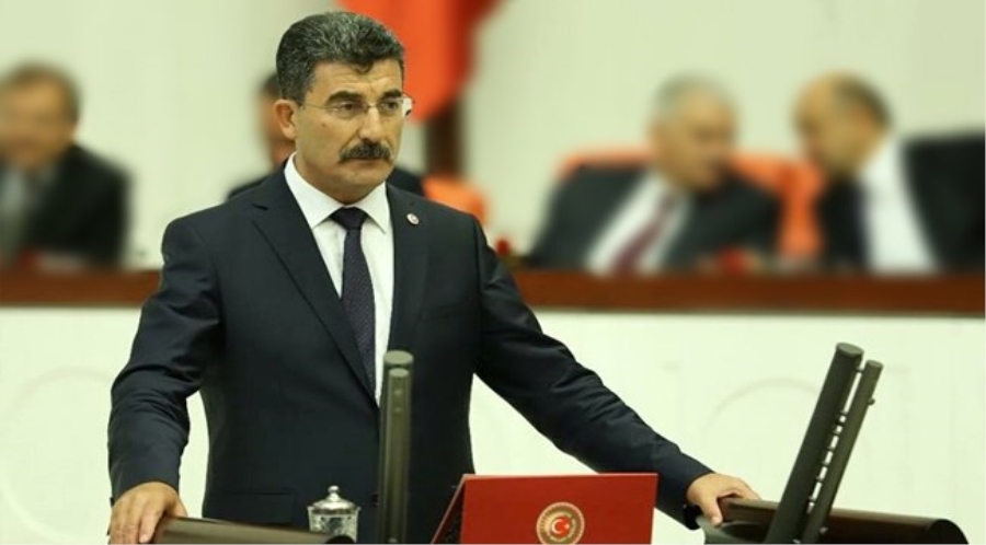 Erel; “Aksaray’ın pis kokudan kurtulması için yetkilileri göreve davet ediyorum.”