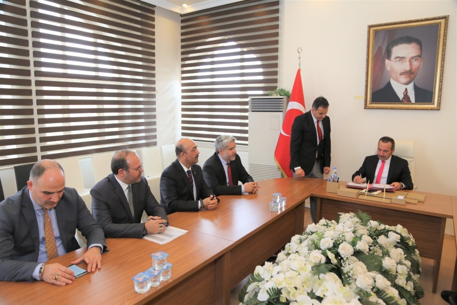 Akademisyenler Fen Lisesinde ders verecek