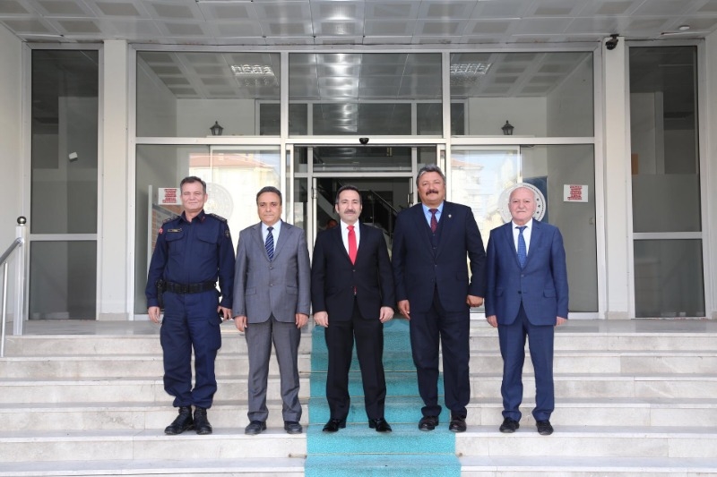 Vali Ali Mantı’dan kurum ziyareti