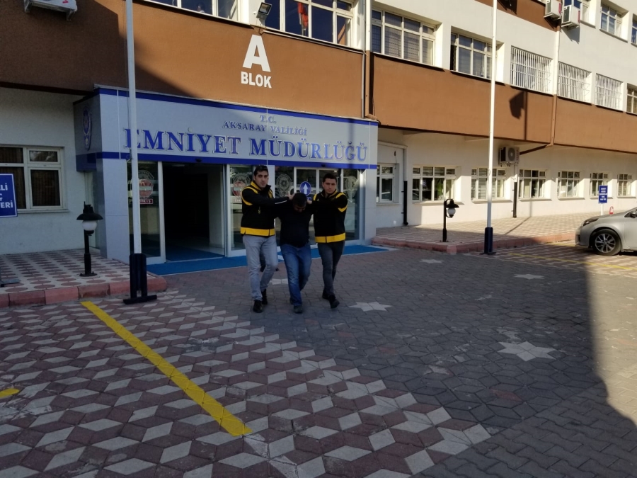 Küçük Çocuğa Hırsızlık Yaptırdı.