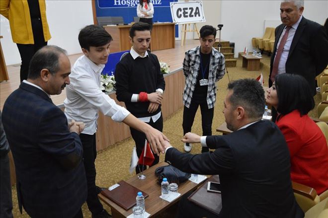 ?Haydi, Konuş Bakalım? da Çeyrek Final Zamanı