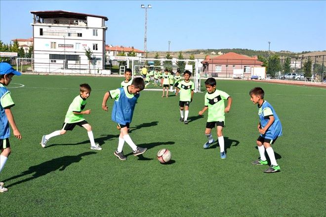 Belediye ücretsiz yaz spor okulu kayıtları başladı
