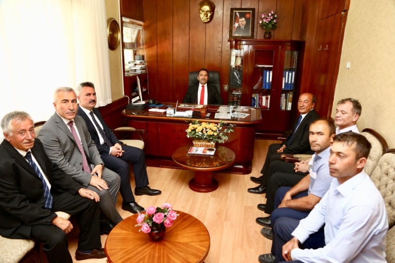 Vali Ali Mantı’dan beldelere ziyaretleri devam ediyor