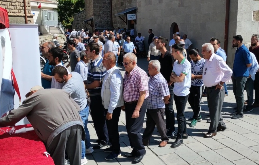 Aksaray Belediyesinden Aşure İkramı