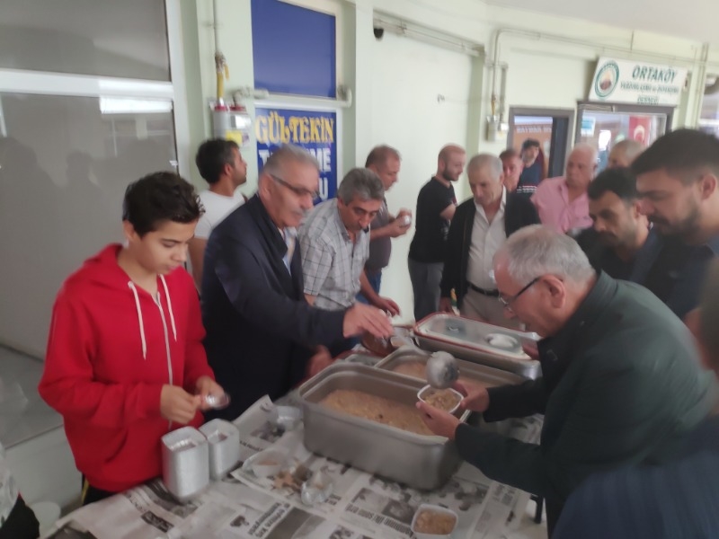 Ortaköylüler Geleneksel Aşure Etkinliğinde Buluştular