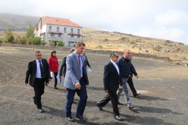 AKSARAY TELEFERİGE KAVUŞUYOR