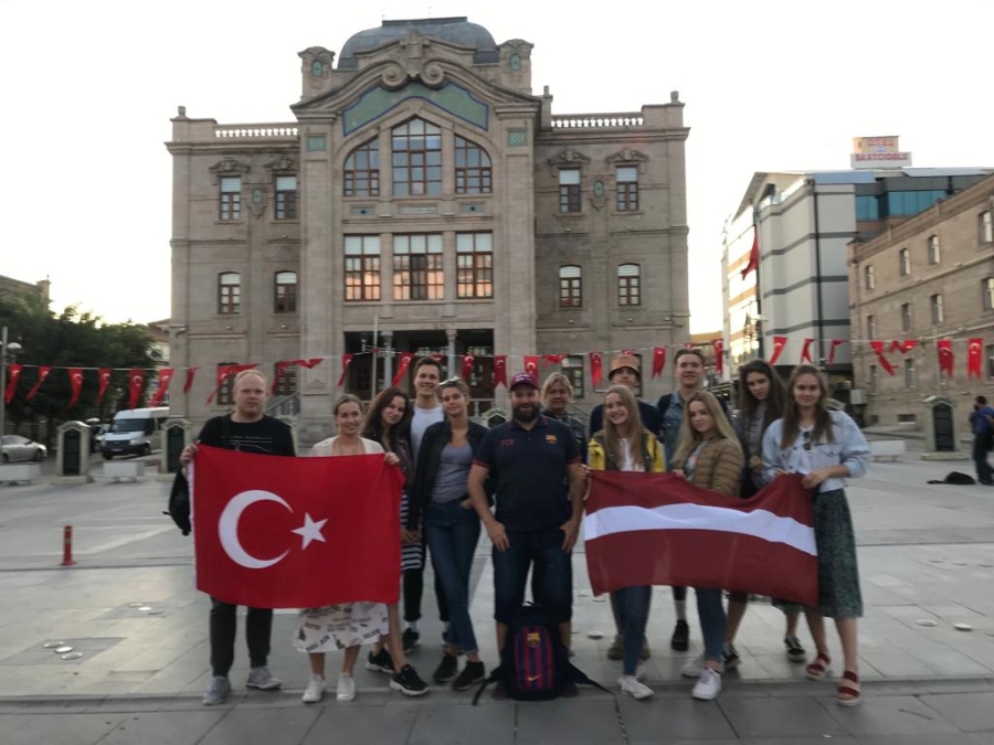 Atatürk Lisesinin Avrupalı Misafirleri 33 katılımcısıyla Aksaray’da