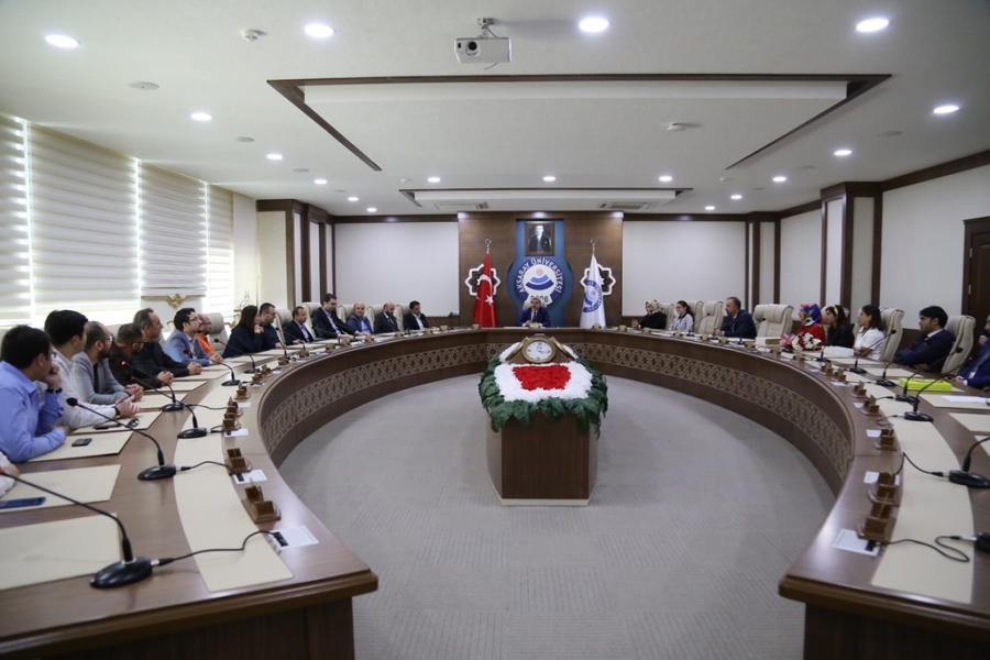 İyilik ve Güzellikleri Çoğaltmak İçin Çalışmalıyız