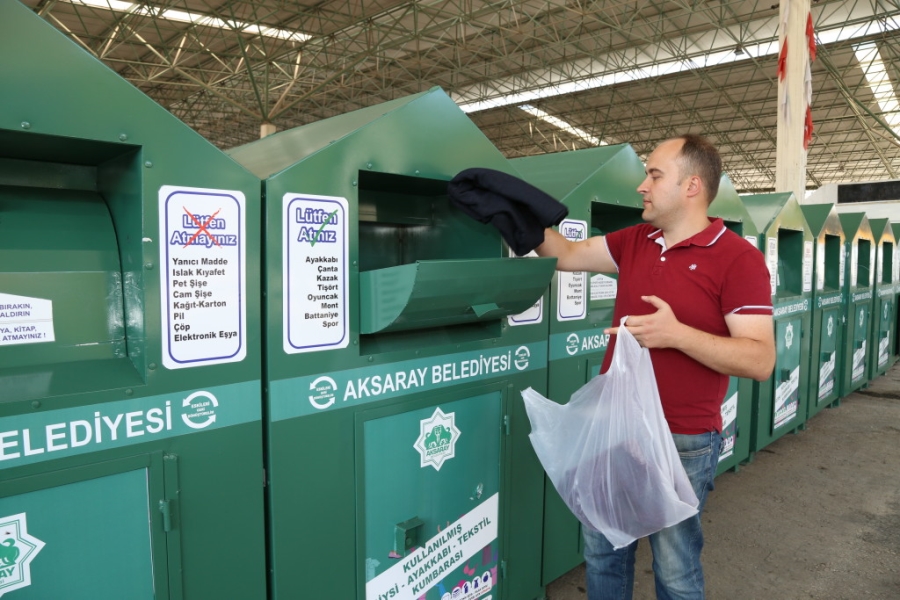 İhtiyaç Sahipleri İçin 52 Noktaya Giysi Kumbarası Yerleştirildi.