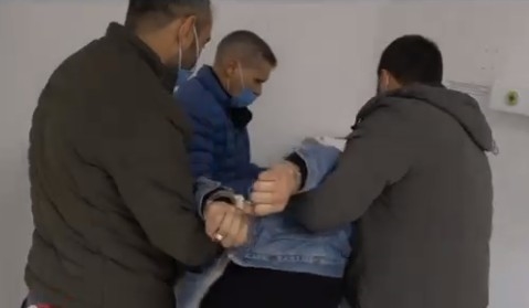 Aksaray'da Karısını Silahla Yaralayan Zanlı Tutuklandı