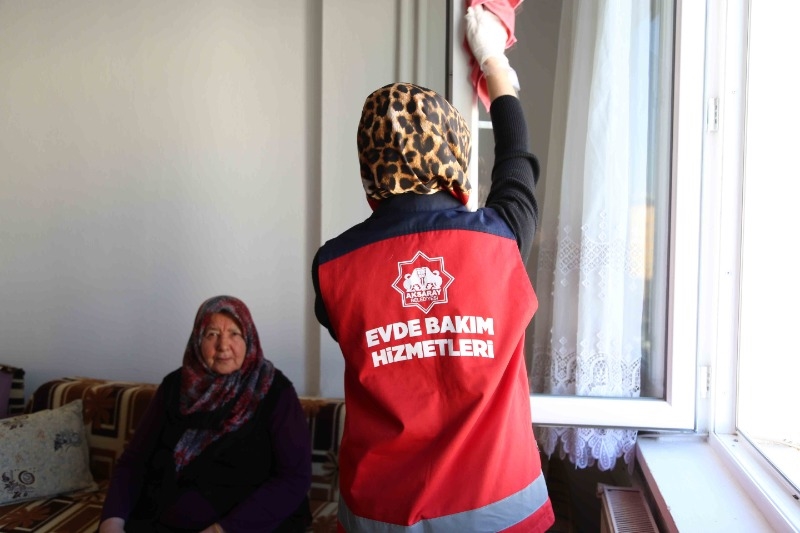 Aksaray Belediyesi Gönüllere Dokunuyor